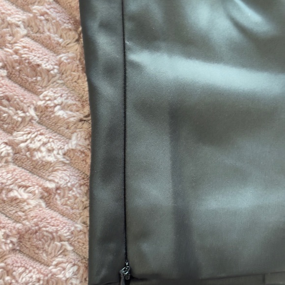 NEW French Connection Illusion Neck Black Top Size 6 - Picture 10 of 12